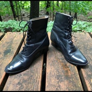 Vintage Laura Ashley Granny/Witchy Boots (size 8)